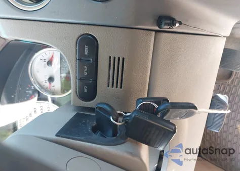 2006 Ford F-150 Lariat/Xlt z USA, uszkodzony, nr VIN 1FTPW12VX6FB16548